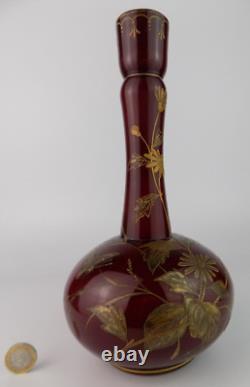 Vase en verre artistique décoré de dorure Bohemian Harrach. (numéroté)