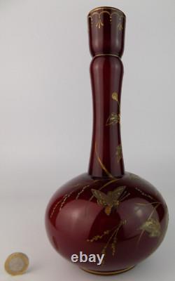 Vase en verre artistique décoré de dorure Bohemian Harrach. (numéroté)
