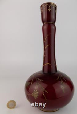 Vase en verre artistique décoré de dorure Bohemian Harrach. (numéroté)