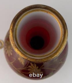 Vase en verre artistique décoré de dorure Bohemian Harrach. (numéroté)