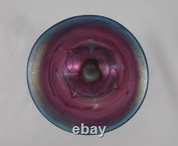 Vase en verre artistique design rare et élégant, en verre irisé violet, fait main et signé