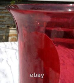 Vase en verre artistique émaillé de Moser en cristal de Bohême antique vers 1830, 23,5 cm de hauteur