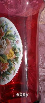 Vase en verre artistique émaillé de Moser en cristal de Bohême antique vers 1830, 23,5 cm de hauteur