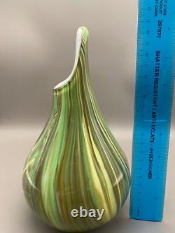 Vase en verre artistique en forme de goutte d'eau vert en baril ULTRA RARE signé de QUALITÉ LOURDE