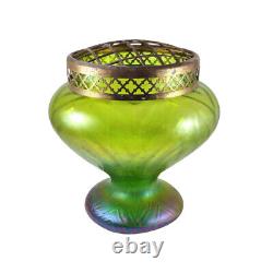 Vase en verre artistique irisé austro-bohémien de 22 cm de large avec grenouille