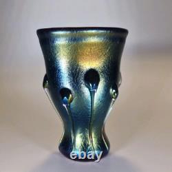 Vase en verre artistique irisé signé Vaclav Stepanek avec tiges et têtards rares