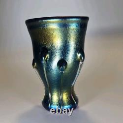 Vase en verre artistique irisé signé Vaclav Stepanek avec tiges et têtards rares