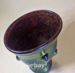 Vase en verre artistique irisé signé Vaclav Stepanek avec tiges et têtards rares