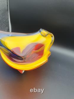 Vase en verre artistique japonais vintage Iwatsu Hineri jaune rouge bleu