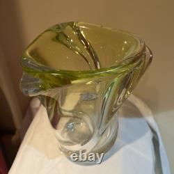 Vase en verre artistique lourd Art Déco Val St Lambert en verre tordu vert SIGNÉ