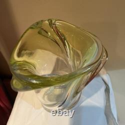 Vase en verre artistique lourd Art Déco Val St Lambert en verre tordu vert SIGNÉ
