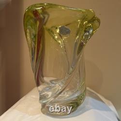 Vase en verre artistique lourd Art Déco Val St Lambert en verre tordu vert SIGNÉ