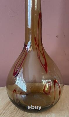 Vase en verre artistique maltais rare avec des tourbillons rouges et ambres, grand modèle de 41 cm