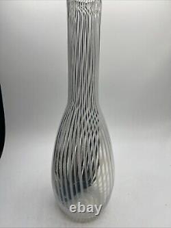 Vase en verre artistique noir et blanc rayé DINO MARTENS 16 Murano Italie du milieu du siècle