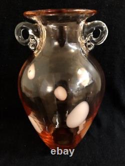 Vase en verre artistique rose avec poignées à pois