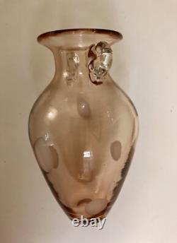 Vase en verre artistique rose avec poignées à pois