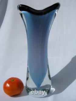 Vase en verre artistique signé Reijmyre Paul Kedelv Re 57 1957 bleu aqua violet lilas
