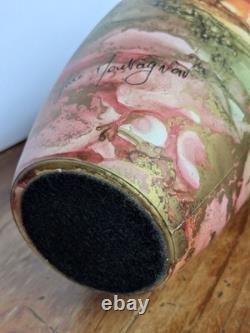 Vase en verre artistique signé Sylvie Montagnon 21 cm rose vert et or abstrait