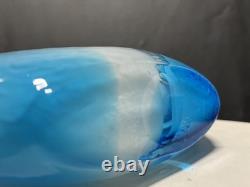 Vase en verre artistique soufflé à la main bleu blanc transparent de style mid-century moderne époustouflant
