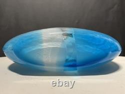 Vase en verre artistique soufflé à la main bleu blanc transparent de style mid-century moderne époustouflant