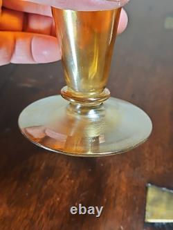 Vase en verre artistique soufflé à la main irisé orange à bord festonné de style victorien antique