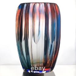 Vase en verre artistique tchèque lourd incroyable de 10,5 pouces, facetté arc-en-ciel, réactif aux UV, vintage
