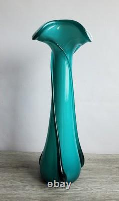 Vase en verre artistique vintage Empoli Cristalleria Fratelli Betti en turquoise et blanc 15 pouces