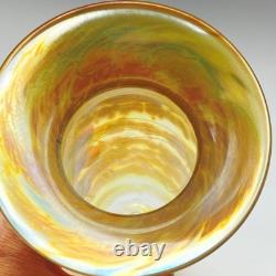 Vase en verre artistique vintage Roger Roland signé, irisé doré, soufflé à la main, 8¾ pouces