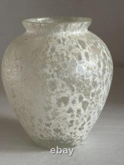 Vase en verre artistique vintage style SCAVO, blanc irisé, finition givrée, 4,75