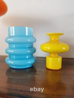 Vase en verre bleu à casquette scandinave vintage des années 60-70, Alsterfors suédois