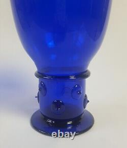 Vase en verre cobalt Bristol bleu des arts et métiers sécessionniste autrichien antique