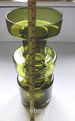 Vase en verre cog couleur olive de Riihimaki des années 1960-1970 style camshaft kaki avocat