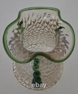 Vase en verre d'art Kralik Martele Art Nouveau avec décoration appliquée en rigaree verte vers 1900