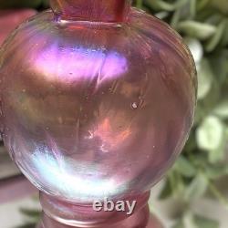 Vase en verre d'art Loetz Kralik vintage rouge irisé rond avec un haut carré de 4 pouces de hauteur