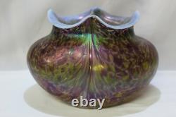 Vase en verre d'art Loetz ancien, verre irisé 7,5L x 5 x 5,75H