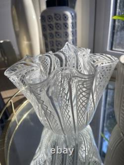 Vase en verre d'art Murano Lattigino Ribbon blanc-transparent 5 pouces de haut