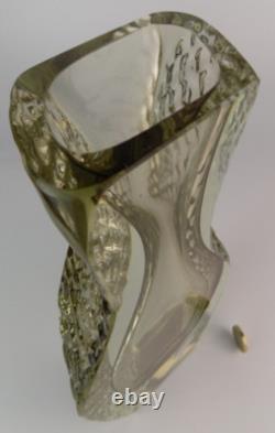 Vase en verre d'art Murano Mandruzzato Sommerso énorme et lourd couleur citron