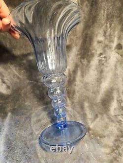 Vase en verre d'art Murano italien antique (années 1920) bleu soufflé à la main en spirale grand