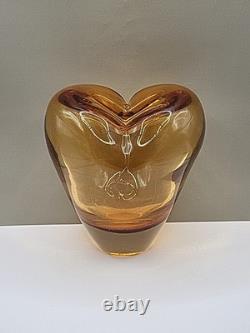 Vase en verre d'art Murano vintage en forme de cœur, soufflé à la main, ambre, 17 cm de haut, 16 cm de large