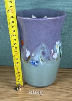 Vase en verre d'art Strathearn vintage vert/lilas avec saumon bondissant et plat assorti