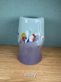 Vase en verre d'art Strathearn vintage vert/lilas avec saumon bondissant et plat assorti