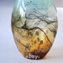 Vase en verre d’art ambré de grande taille, style Murano, abstrait, soufflé à la main, studio (non signé)