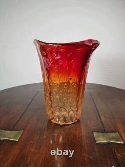 Vase en verre d'art bullicante rouge et or soufflé à la main de Murano vénitien des années 1960