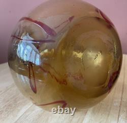 Vase en verre d'art de studio maltais rare avec des tourbillons rouges et ambre, grand, 41 cm