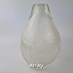 Vase en verre d'art du 20ème siècle effet craquelé blanc intérieur 23,5 cm 3,906 kg