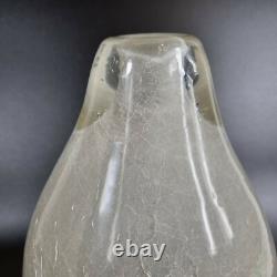 Vase en verre d'art du 20ème siècle effet craquelé blanc intérieur 23,5 cm 3,906 kg