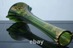 Vase en verre d'art émaillé or vert Moser C1900