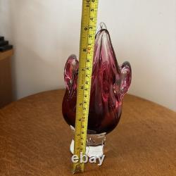 Vase en verre d'art en forme de tête de chat en verre Sommerso de canneberge Chribska Joseph Hospodka République tchèque