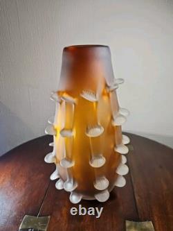 Vase en verre d'art italien vintage du milieu du siècle, satiné, corroso, tiré.