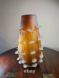 Vase en verre d'art italien vintage du milieu du siècle, satiné, corroso, tiré.